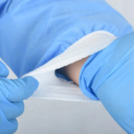CE PP Non-Sterile Long Sleeve Isolation Gown (RCG-01) - Image 5