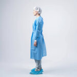 CE PP Non-Sterile Long Sleeve Isolation Gown (RCG-01) - Image 2